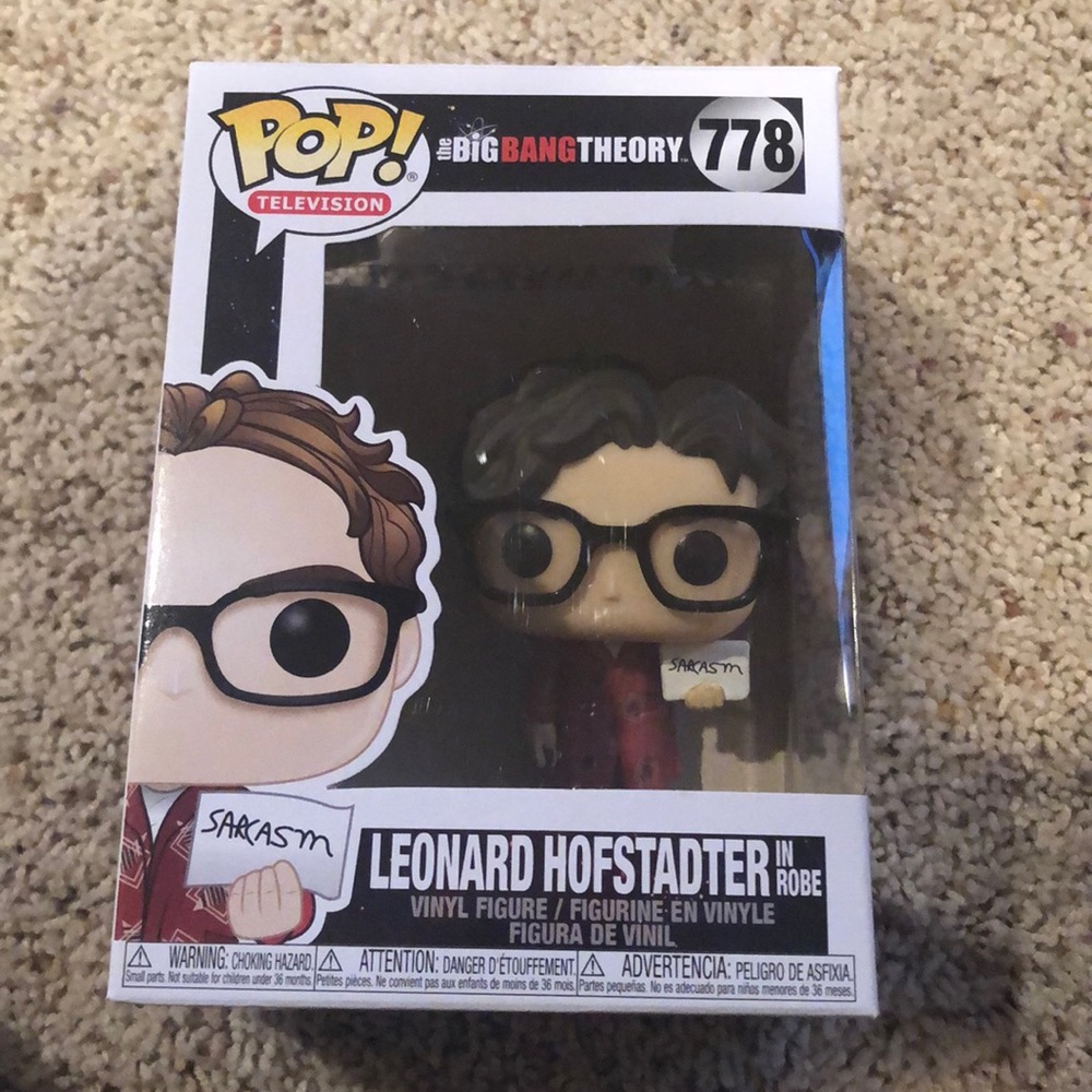 Funko pop — bobble head